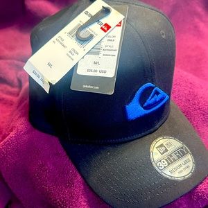Quicksilver fitted hat
